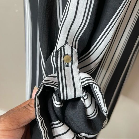 Mossimo Supply Co Womens Black Striped Button Up Shirt Medium Polyester - Picture 6 of 12